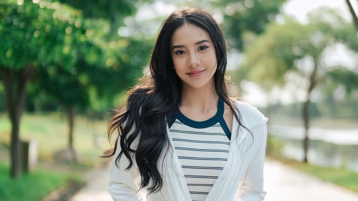 Anya Geraldine